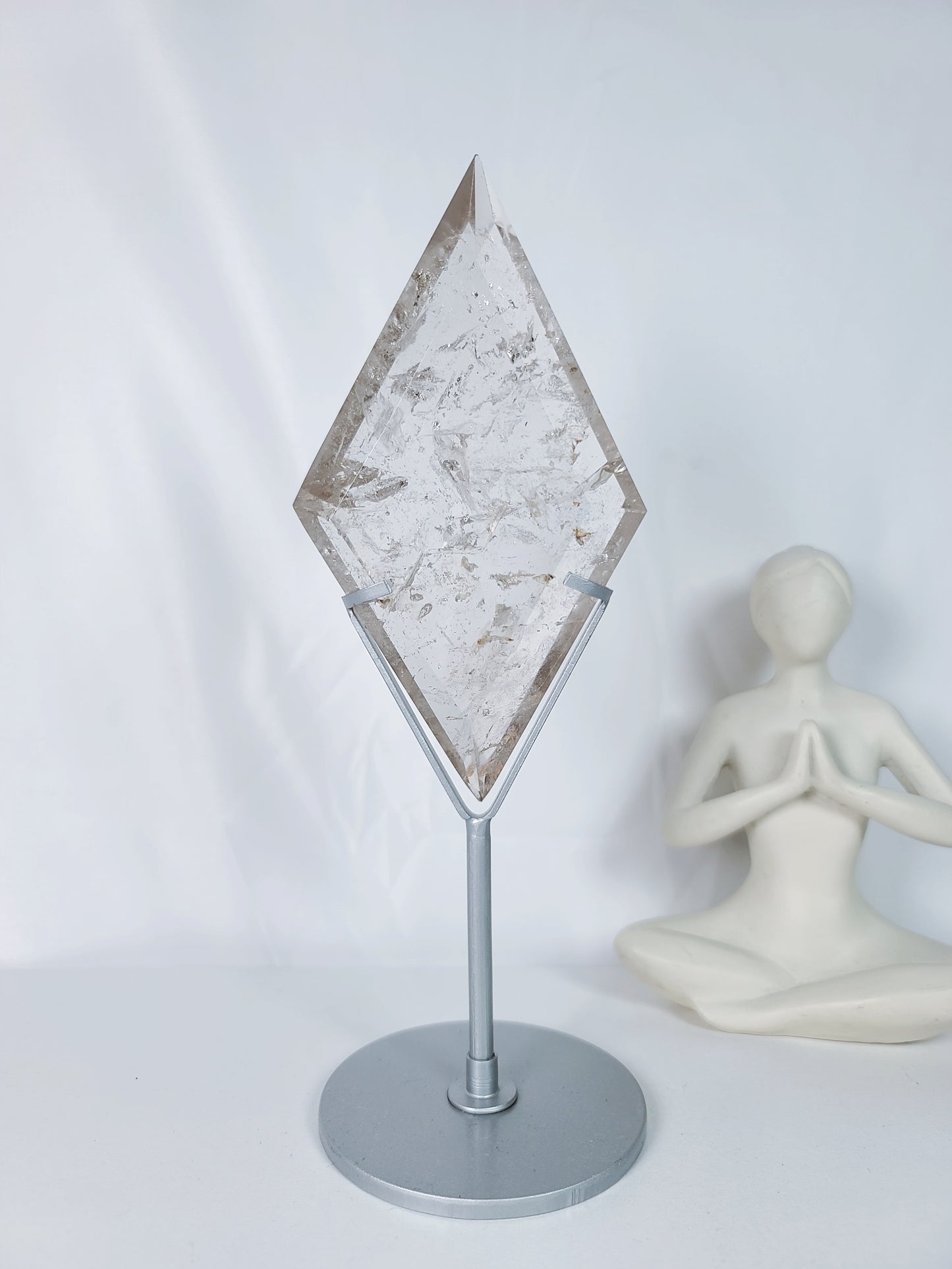 Quartz Diamond On Stand